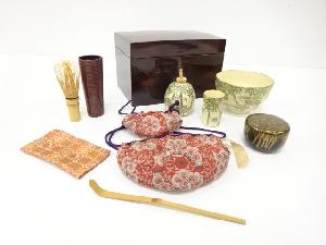 漆塗り　茶箱揃